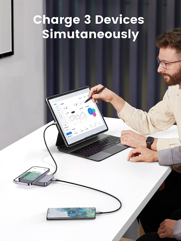 UGREEN 15086 10000mAh Magnetic Wireless Power Bank