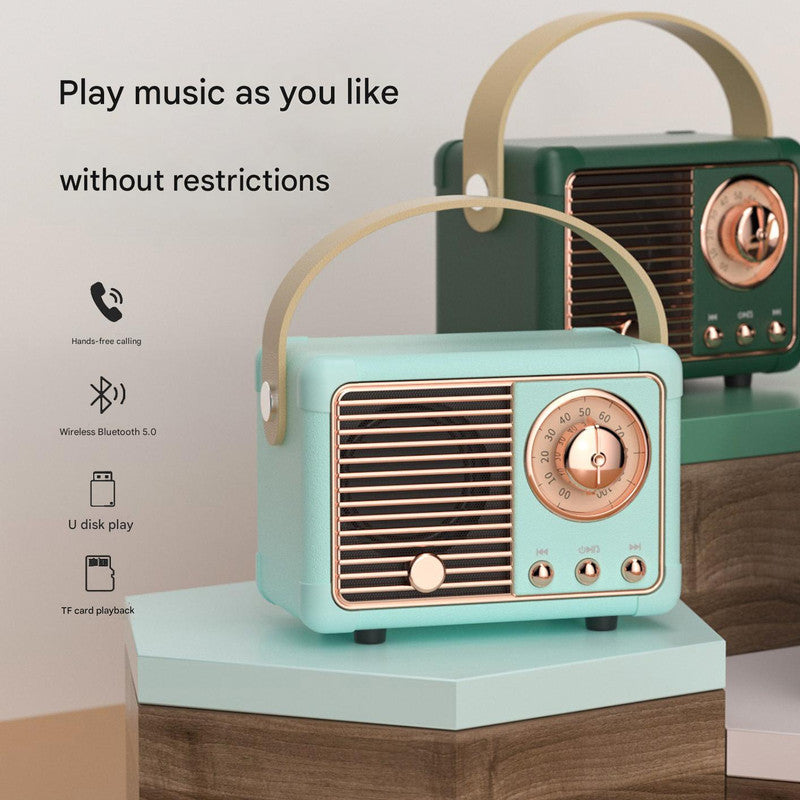 White Retro Bluetooth Speaker - Portable Mini Wireless Speaker with Vintage Radio Design (Product size: 7x11x5cm)